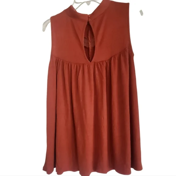 Sleeveless Crochet Yoke Tank Top - Rust Sz Med Nwt - Picture 2 of 3